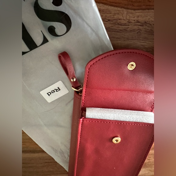 Selena The Label crossbody bag red phone pocket money/change credit card pocket - Picture 6 of 16